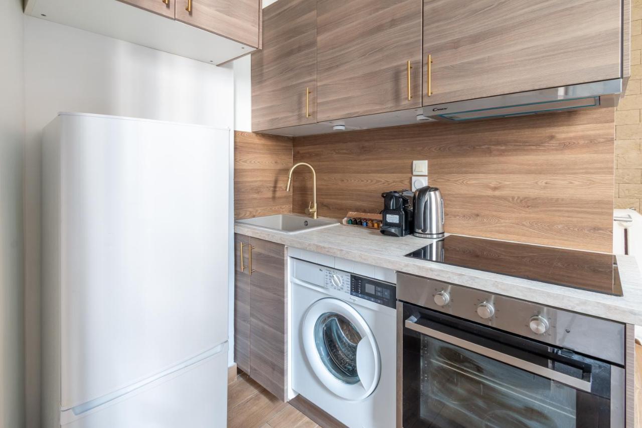 Appartement Metro Alexandre Dumas Paris Exterior foto
